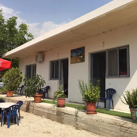 Tropikal Freskia Bunec 호텔