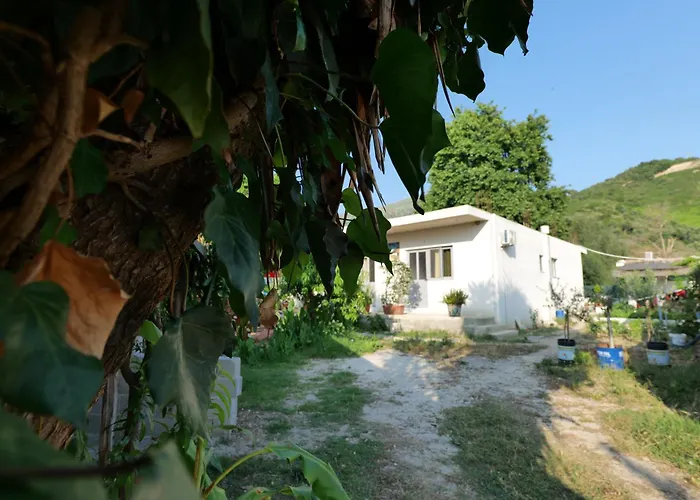 Otel Tropikal Freskia Bunec