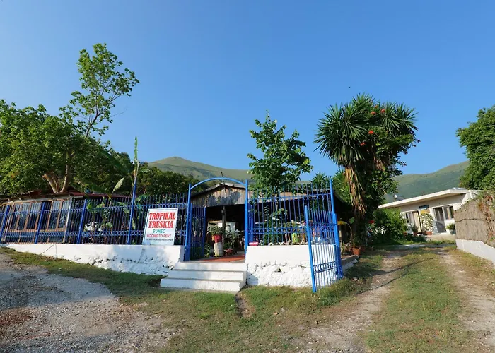 Tropikal Freskia Bunec Otel 3*