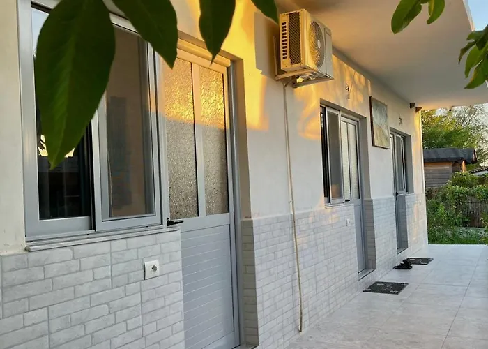 Otel Tropikal Freskia Bunec Piqeras
