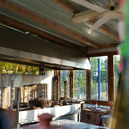 ホテル Tropikal Freskia Bunec 3*