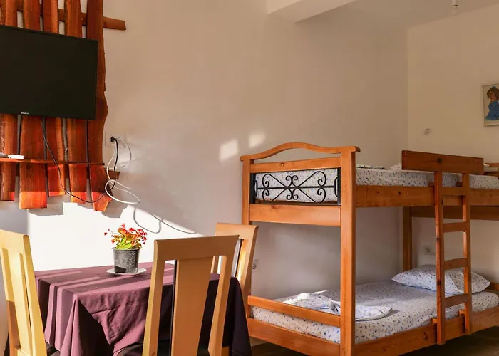 Szálloda Tropikal Freskia Bunec 3*